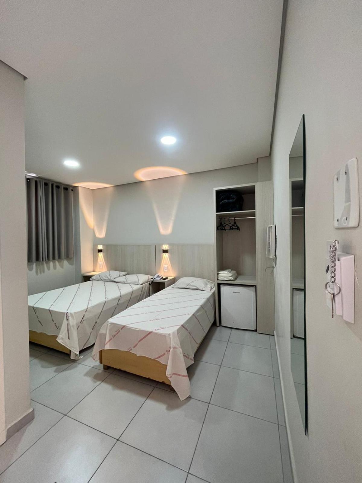 Hotel Salomao - Proximo A 25 De Marco, Bom Retiro, Bras E Rua Santa Efigenia, A 2 Minutos Do Mirante Sampa Sky E Pista De Skate Anhangabau São Paulo Eksteriør bilde